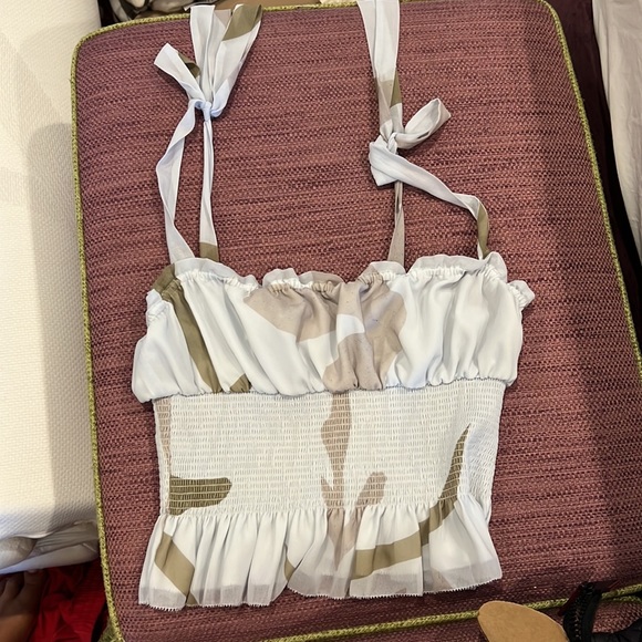 Aritzia Wilfred blouse - Picture 1 of 4